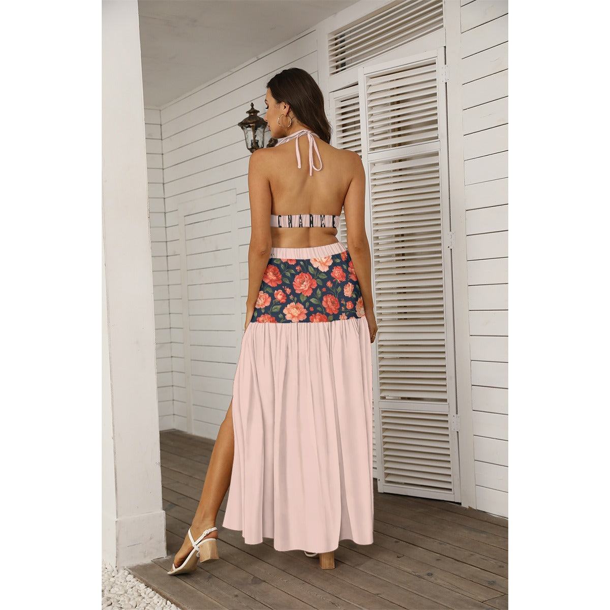 Robe “Fleur de Peau” – Coupe portefeuille nude florale